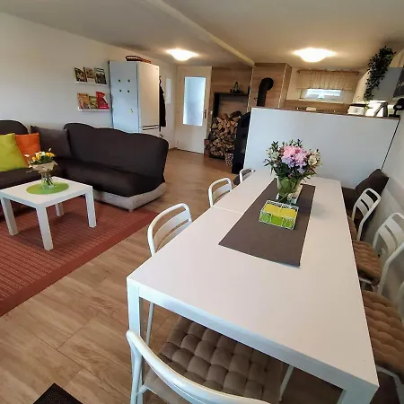 Lodge Ondrasek *