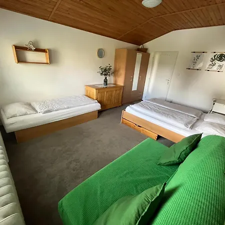 Lodge Ondrasek *