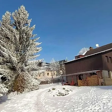 Ondrasek Lodge *
